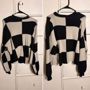 Elegant Black and White Checkered Women's Sweater